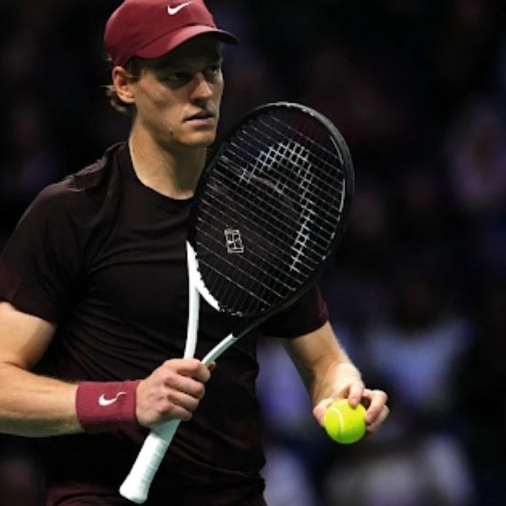 सिन्नर ने पेरिस मास्टर्स के दूसरे राउंड का मैच जीता:टूर्नामेंट जीतने पर सिन्नर फिर बनेंगे वर्ल्ड नंबर-1; अल्काराज बाहर हुए