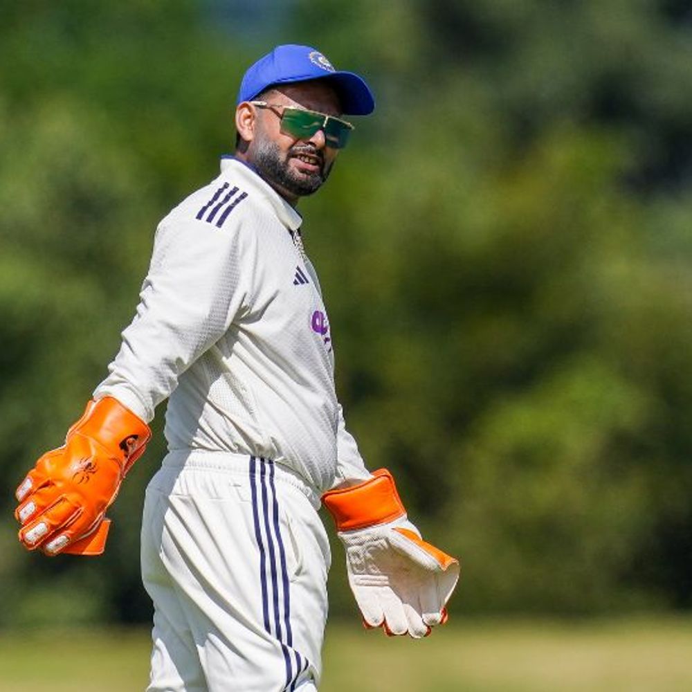 ऋषभ पंत ने अनऑफिशियल टेस्ट से वापसी की:पहले दिन साउथ अफ्रीका ए- 299/9, तीन प्लेयर्स की फिफ्टी; कोटियान को 4 विकेट