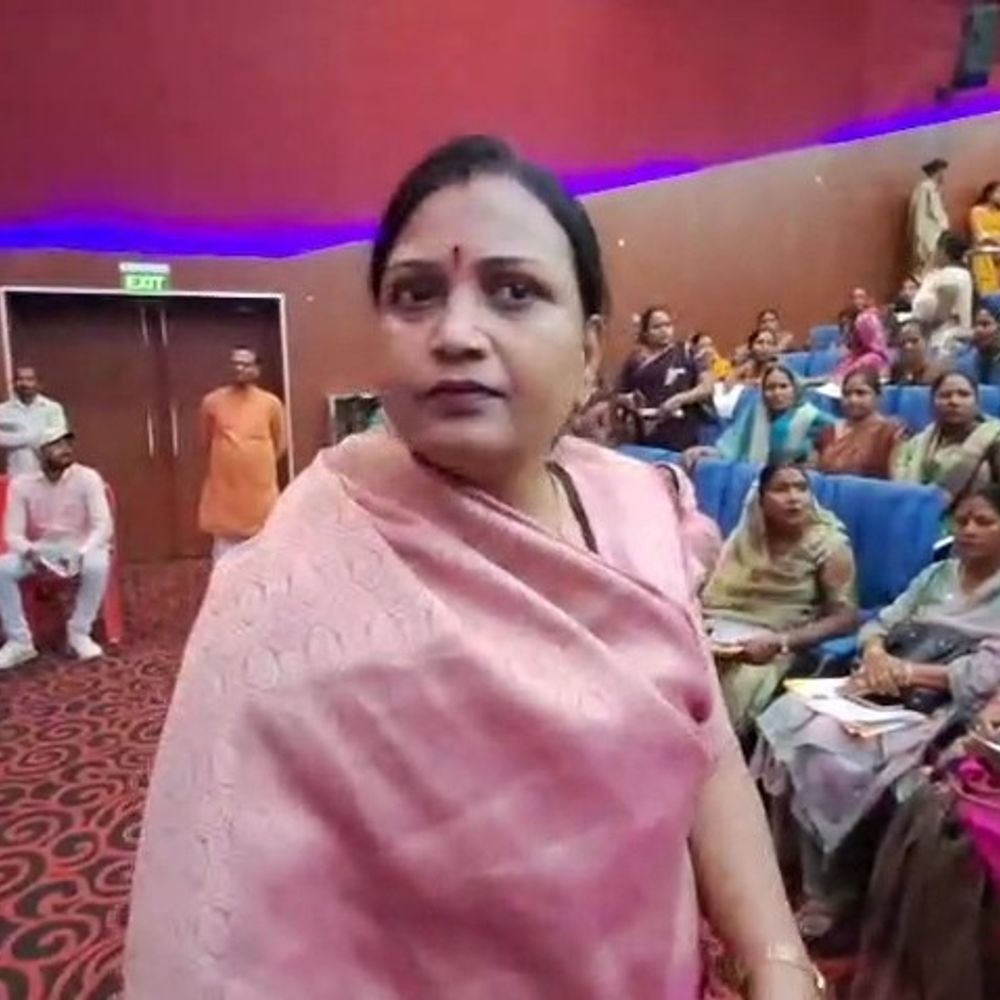 भाजपा प्रदेश अध्यक्ष के सामने महिलाओं का हंगामा:पदाधिकारियो पर लगाया शोषण करने का आरोप, नाम बताने की दी धमकी