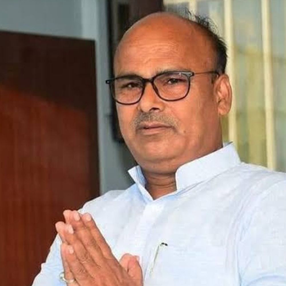 चकाई में आचार संहिता उल्लंघन का मामला दर्ज:निर्दलीय प्रत्याशी संजय प्रसाद के समर्थन में निकली थी रैली, 50 लोग-10 बाइक थी शामिल