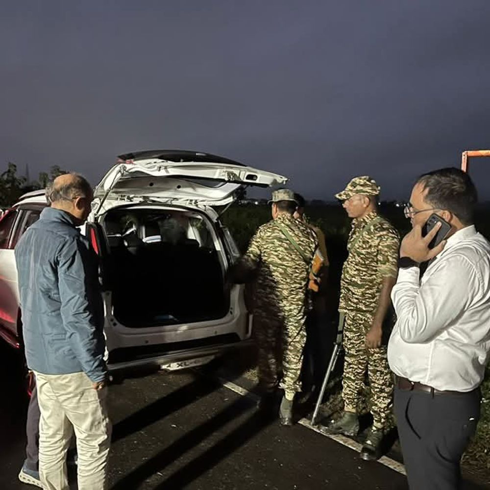 लखीसराय SDM ने तरहारी, घोंघसा चेकपोस्ट का निरीक्षण किया:  गतिविधियों की जानकारी ली, वाहनों की निगरानी और जांच के निर्देश – Lakhisarai News