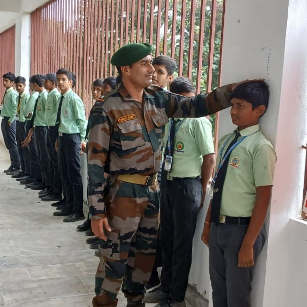 एनसीसी कैडेट्स के रूप में 50 बच्चों को चयन