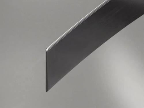 6mm से भी पतला स्मार्टफोन मोटोरोला एज 70 लॉन्च:मिलिट्री ग्रेड सर्टिफिकेशन वाले वाटरप्रूफ फोन में 50MP कैमरा, कीमत ₹72 हजार