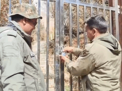 चमोली में फूलों की घाटी शीतकाल के लिए बंद:15,924 टूरिस्ट पहुंचे, 416 विदेशी सैलानी शामिल; 33 लाख की कमाई हुई