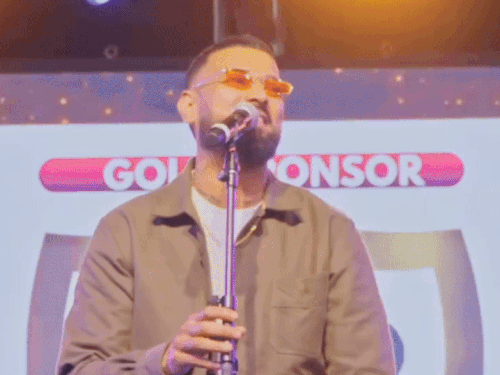 पंजाबी सिंगर गैरी संधू विवादों में:चलो बुलावा आया है ट्रंप ने बुलाया है, गाने पर घिरे; शिव सेना ने कहा- भावनाओं को ठेस पहुंची, विरोध करेंगे