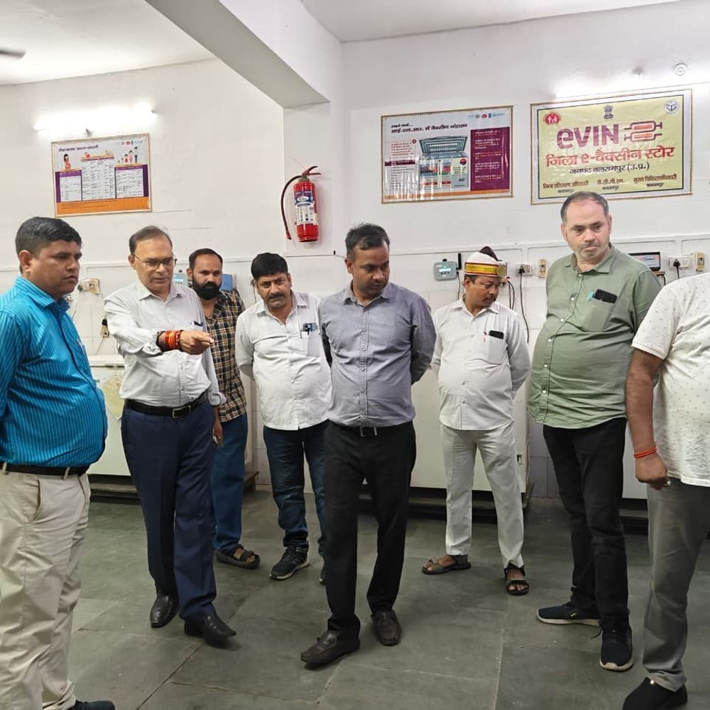 बलरामपुर में सीएमओ ने किया अस्पतालों का निरीक्षण:कामन रिव्यू मिशन के मद्देनजर स्वास्थ्य सेवाओं का जायजा लिया, चिकित्सकों और पैरामेडिकल स्टाफ को जरूरी निर्देश दिए