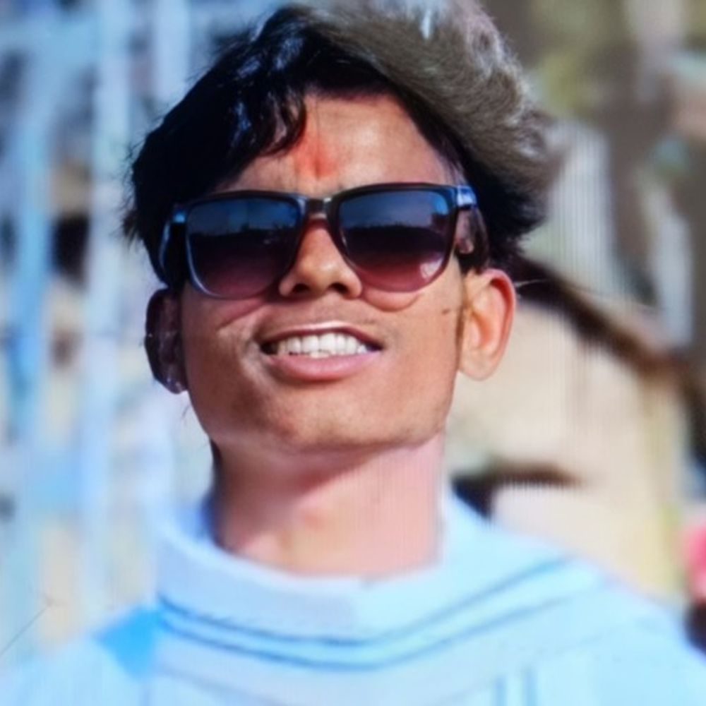 गुमला में अज्ञात वाहन की टक्कर से छात्र की मौत:  बीएड कॉलेज के पास बाइक सवार एक अन्य घायल – Gumla News