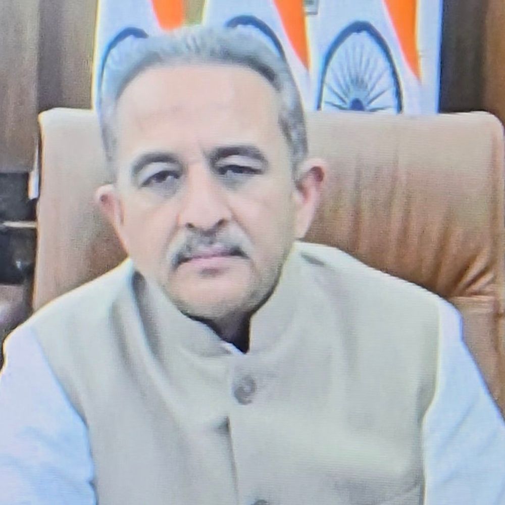 राज्य मंत्री कीर्तिवर्धन सिंह ने विपक्ष पर साधा निशाना:SIR के विरोध पर बोले- विपक्ष के पास मुद्दा नहीं