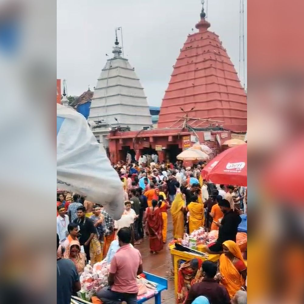 देवोत्थान एकादशी पर बाबा बैद्यनाथ धाम में उमड़ा सैलाब:  आज से शुभ-मांगलिक कार्यों की शुरुआत, भीड़ नियंत्रण में प्रशासन दिखा नाकाम – Deoghar News