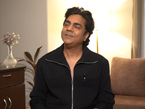 'इंडस्ट्री का सच है कास्टिंग काउच':सिंगर विपिन बोले मेरी बेटी को भी सहना पड़ा; हनी सिंह के साथ कोलैब अद्भुत,गजल हिप-हॉप के साथ सुना जाएगा