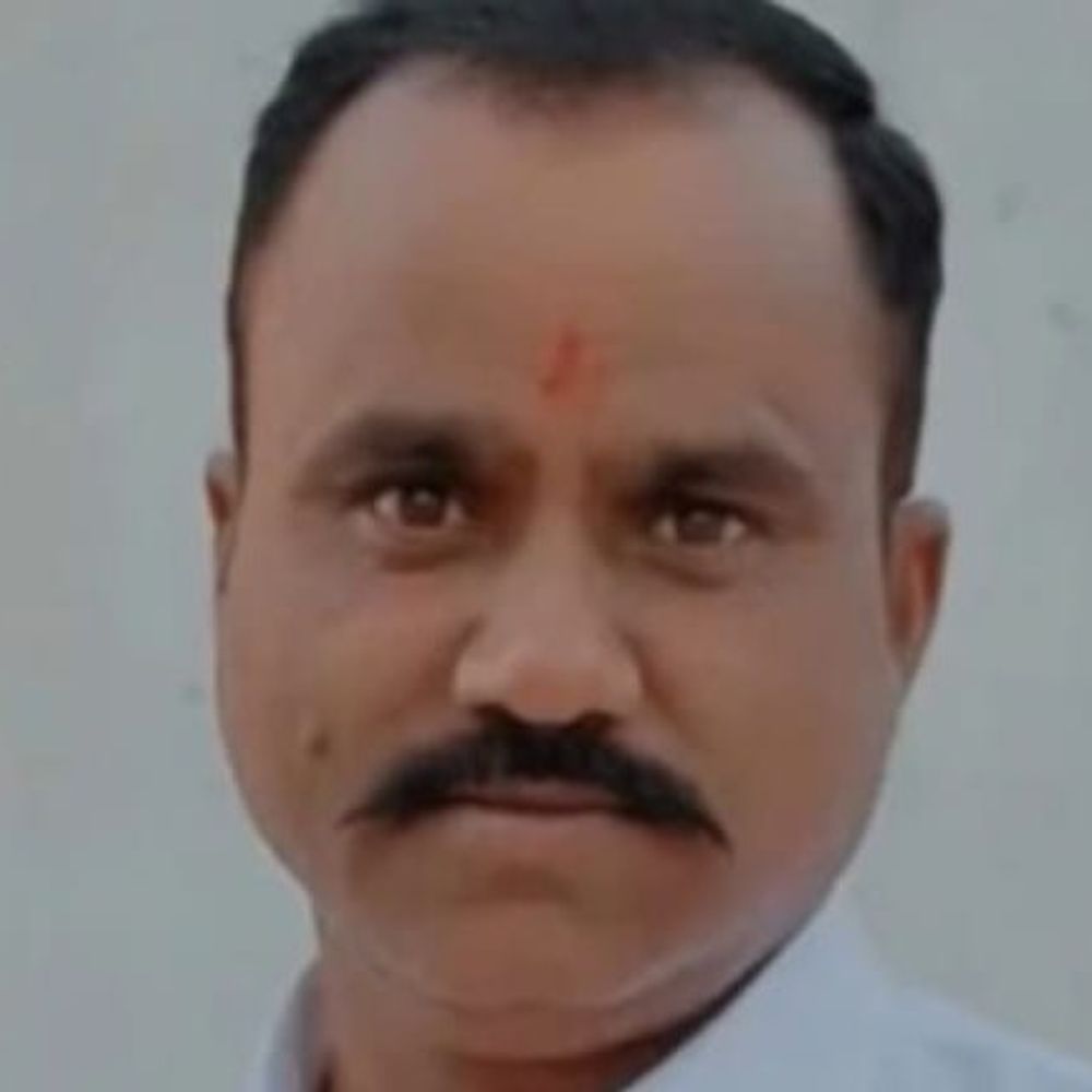 झांसी में खराब हुई फसल देख किसान का निकला दम:भाई बोला- जवान बेटी की शादी की तैयारी कर रहे थे, नुकसान बर्दाश्त नहीं कर पाए