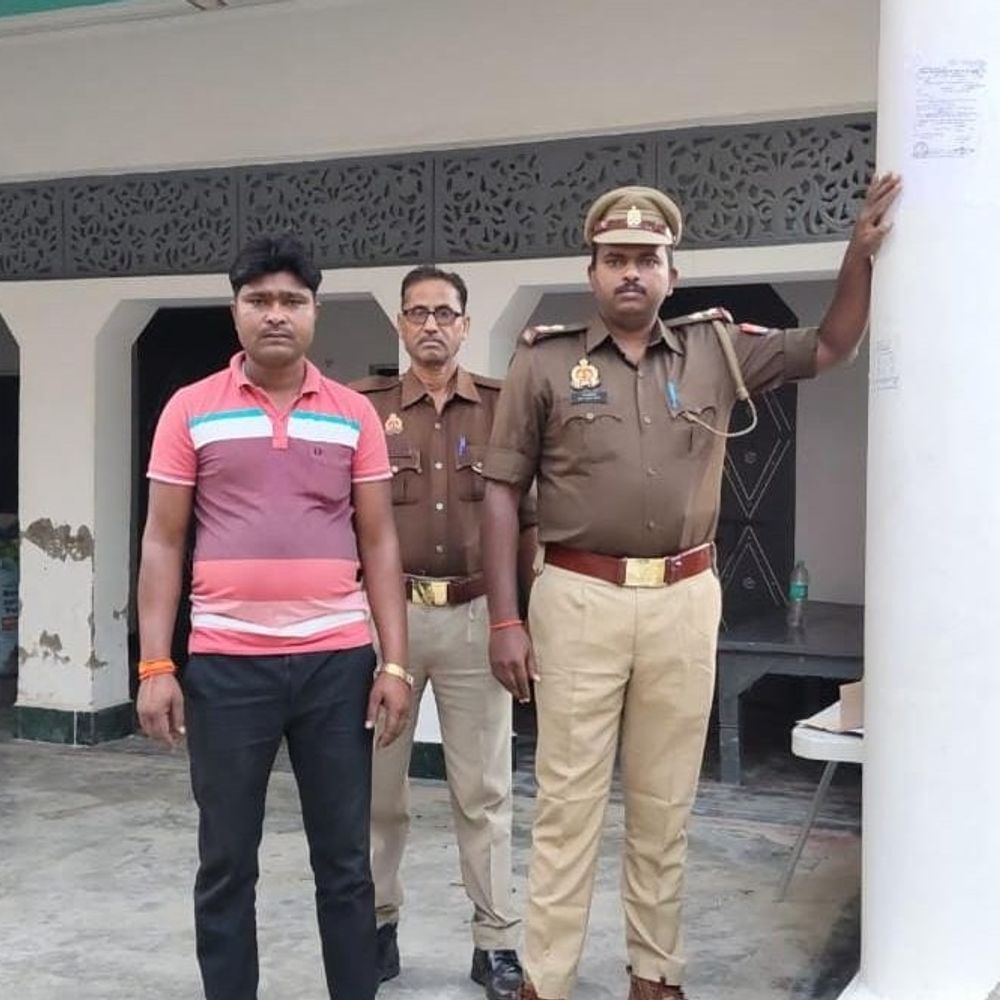 लोहंदाकांड: ग्राम प्रधान समेत तीन के घर कुर्की नोटिस:रामबाबू तिवारी खुदकुशी मामले में SIT ने दाखिल की है चार्जशीट