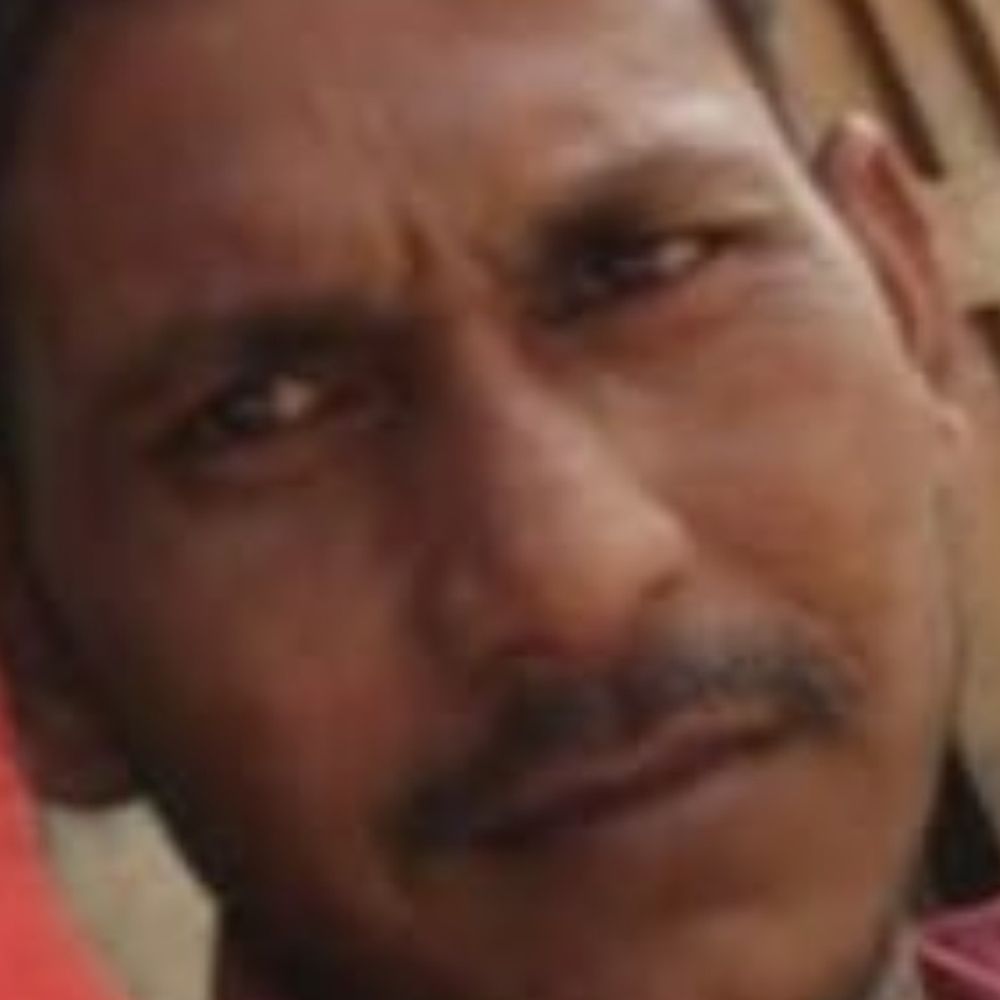 हाथरस में करंट की चपेट में आया युवक:भतीजे के बेटे की बारात में हुई घटना, टूटे बिजली के तार पर पड़ा पैर, मौके पर मौत