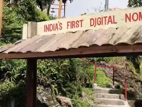 सिक्किम का याकतेन बना डिजिटल नोमेड गांव:घुमंतु लोग फ्री में बिजनेस सिखा रहे, खुद संगीत-आर्ट सीखते हैं