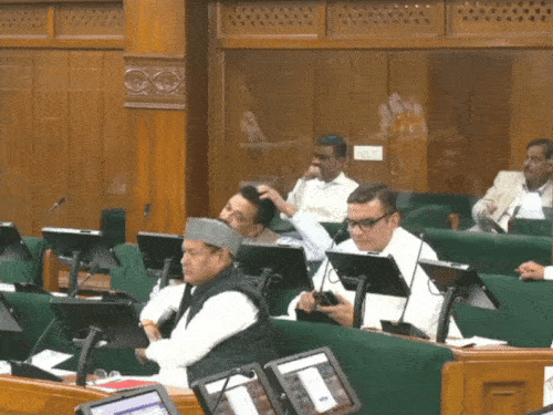 रजंत जयंती पर बुलाए विशेष सत्र का आज दूसरा दिन:उत्तराखंड के भविष्य के रोड मैप पर चर्चा रहेगी जारी; पहले दिन राष्ट्रपति ने किया था संबोधित