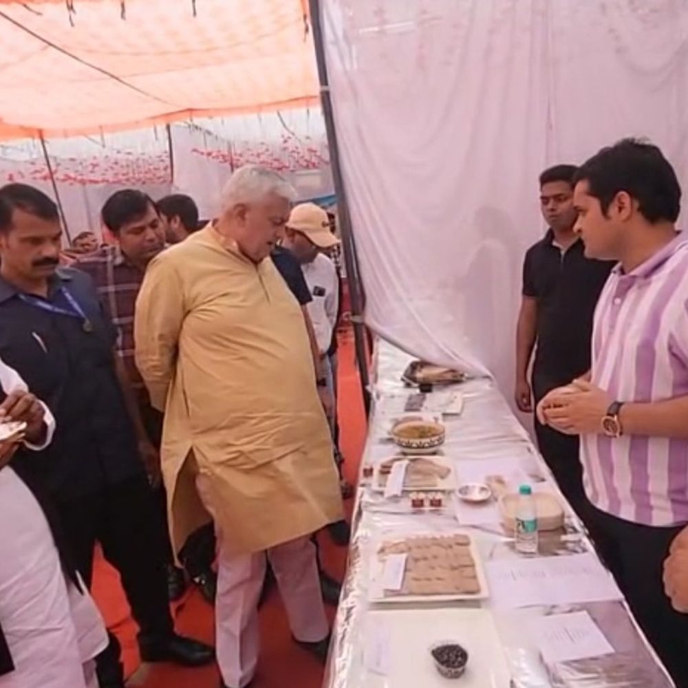 जालौन में मिलेट्स महोत्सव शुरू, किसानों को किया जागरूक:डीएम और विधायकों ने की मिलेट्स खेती अपनाने की अपील