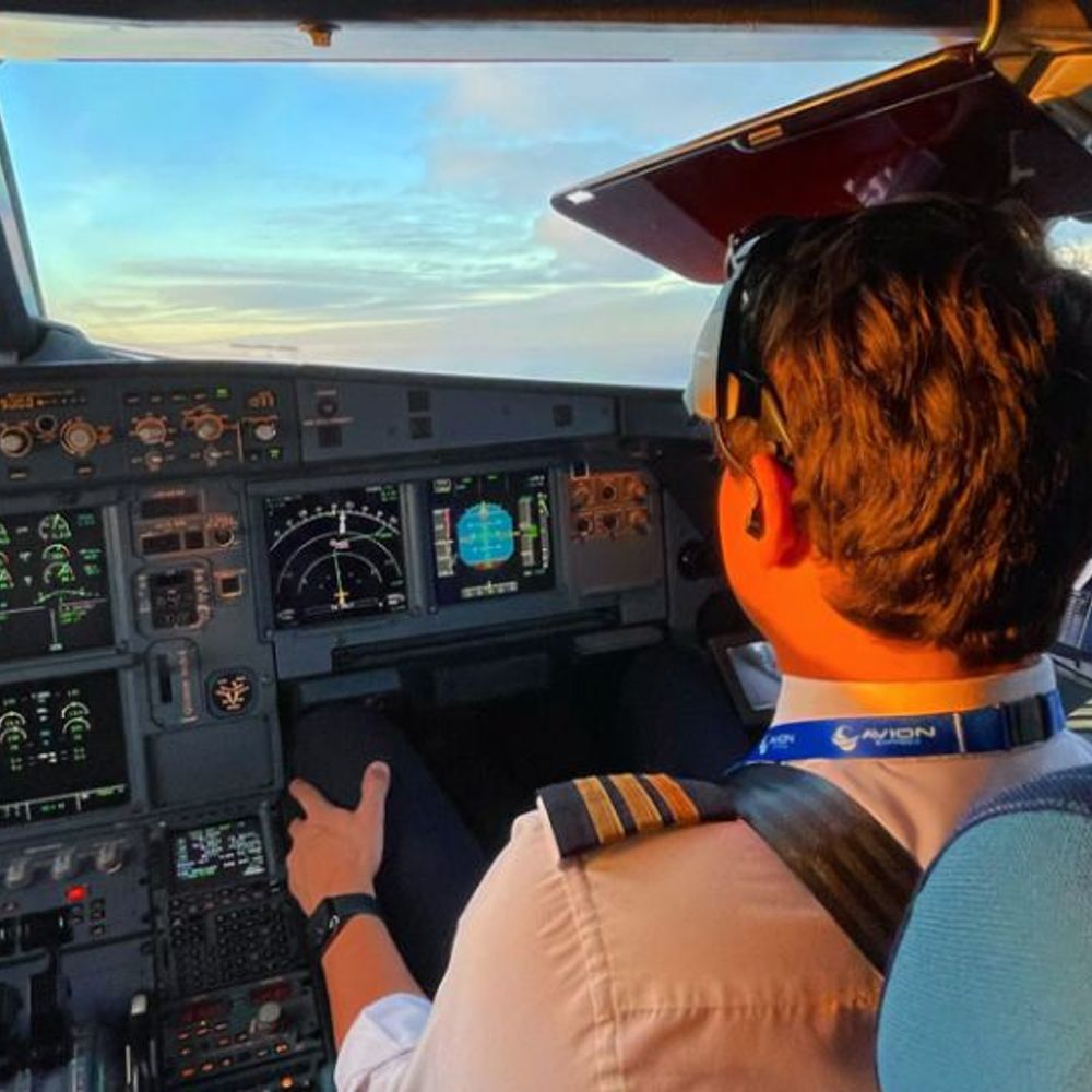 पायलट संगठन की मांग- DGCA सिलेक्टिव छूट न दे:नए फ्लाइट ड्यूटी टाइम लिमिटेशन और रेस्ट पीरियड नियम पूरी तरह लागू करने की अपील