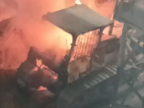 बोकारो स्टील प्लांट में फिर हुआ हादसा:  SMS-2 में पोकलेन मशीन में लगी आग, ऑपरेटर की सूझबूझ से बची जान, बड़ा हादसा टला – Bokaro News