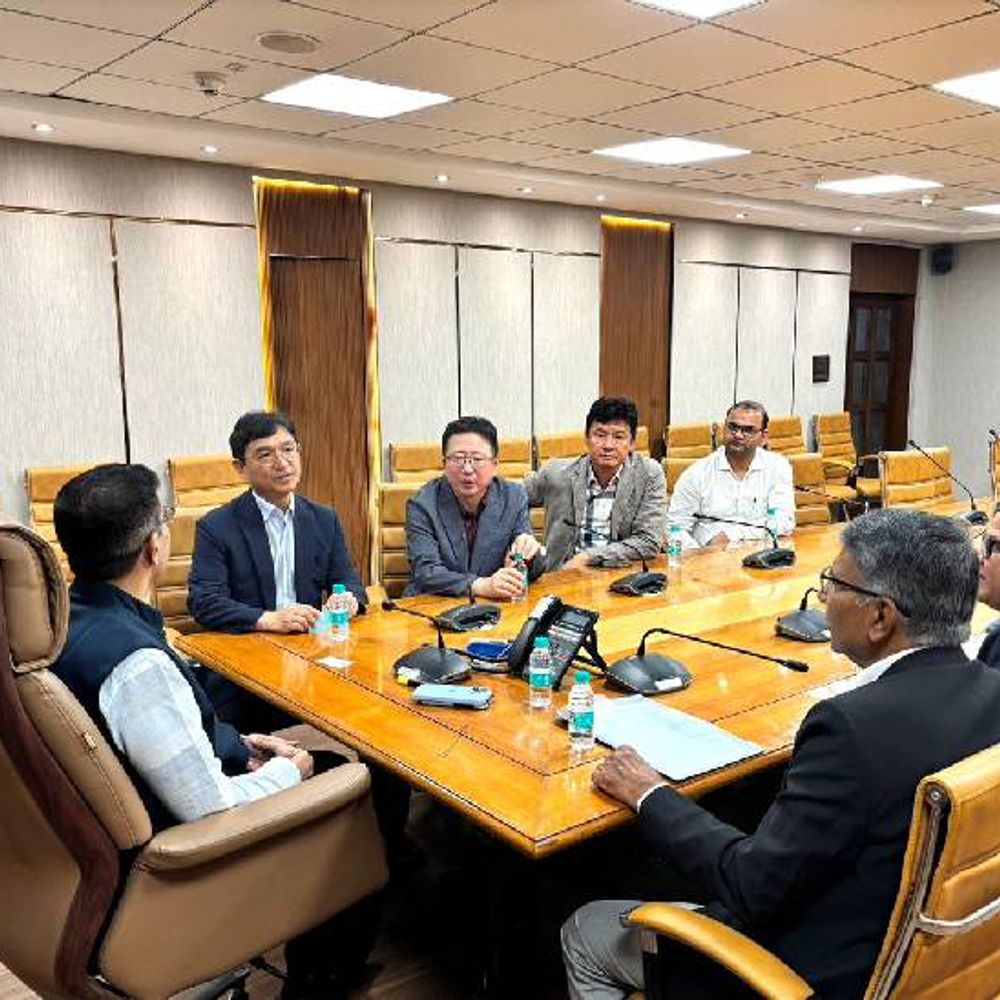 नोएडा में एलजी करेगी 1000 करोड़ का निवेश:फेज-2 में 27 हजार 129 वर्गमीटर का प्लाट आवंटित, 500 लोगों को मिलेगा रोजगार