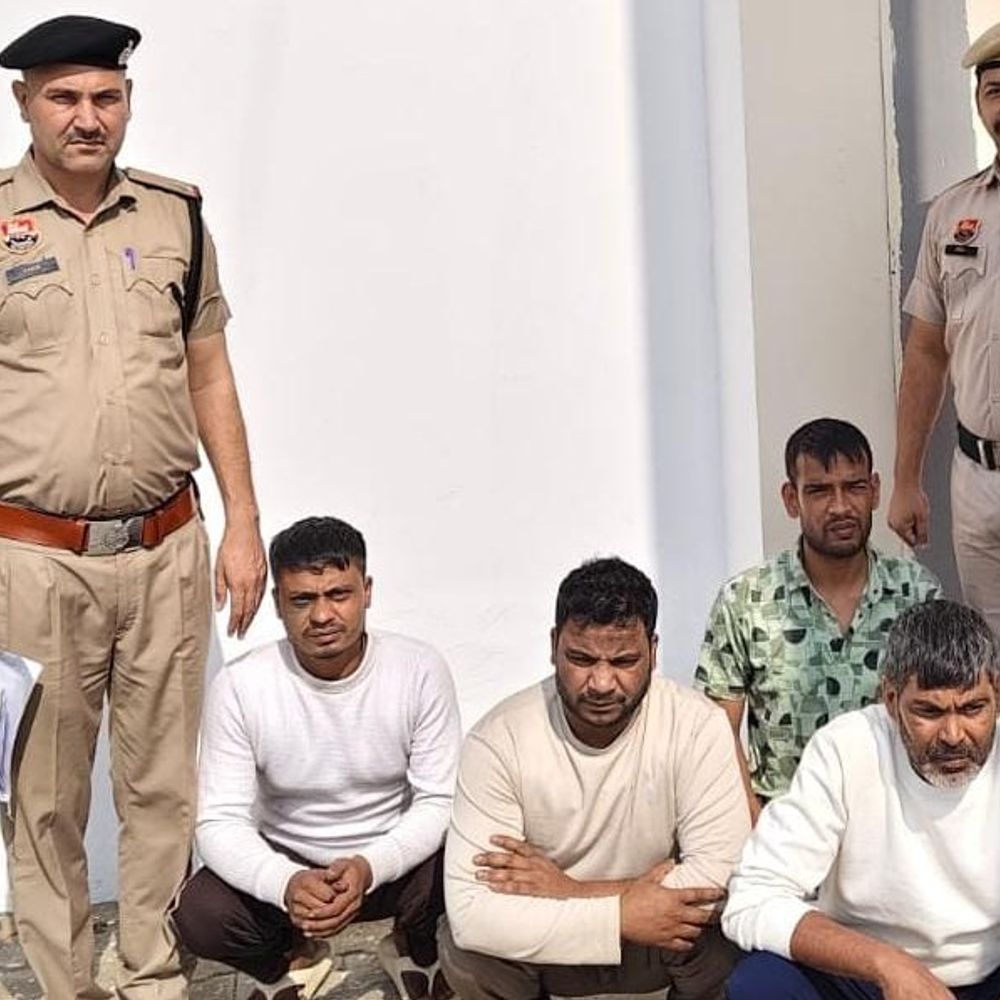 सोनीपत में मोबाइल चोरी के 4 आरोपी गिरफ्तार:  दिल्ली के रहने वाले हैं; ट्रक के केबिन में घुस कर चुराए थे, जेल भेजे – Gohana News