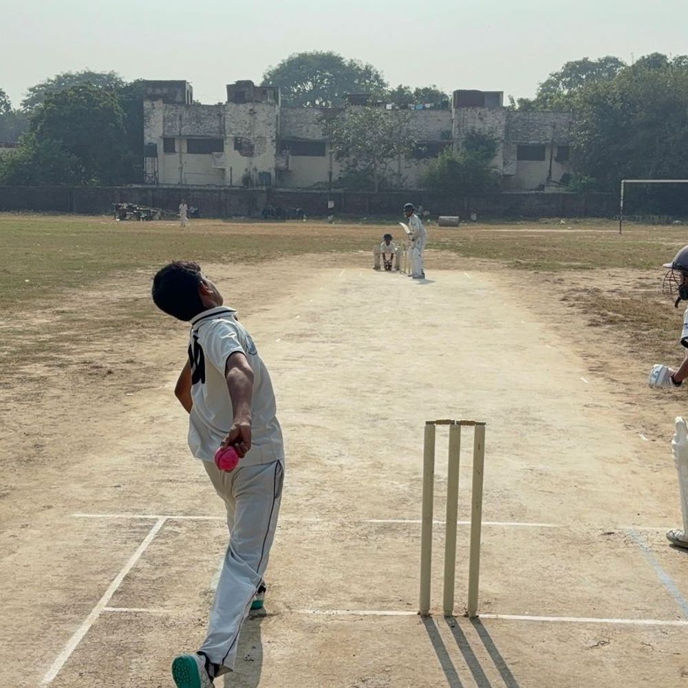 मन्नान उमर के 84 रन, कैलीबर एकेडमी जीती:थर्ड बिशप पार्कर अंडर-13 टूर्नामेंट में गुर्जर एकेडमी को हराया