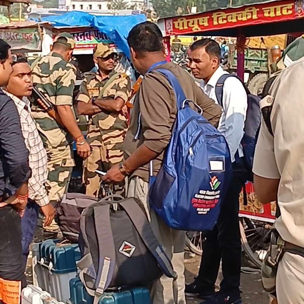 विदेशी प्रतिनिधि मतदान प्रक्रिया का जायजा लेंगे:समस्तीपुर में 2 पोलिंग बूथ पर पहुंचेंगे; कर्मियों के वाहन में लगाए गए जीपीएस