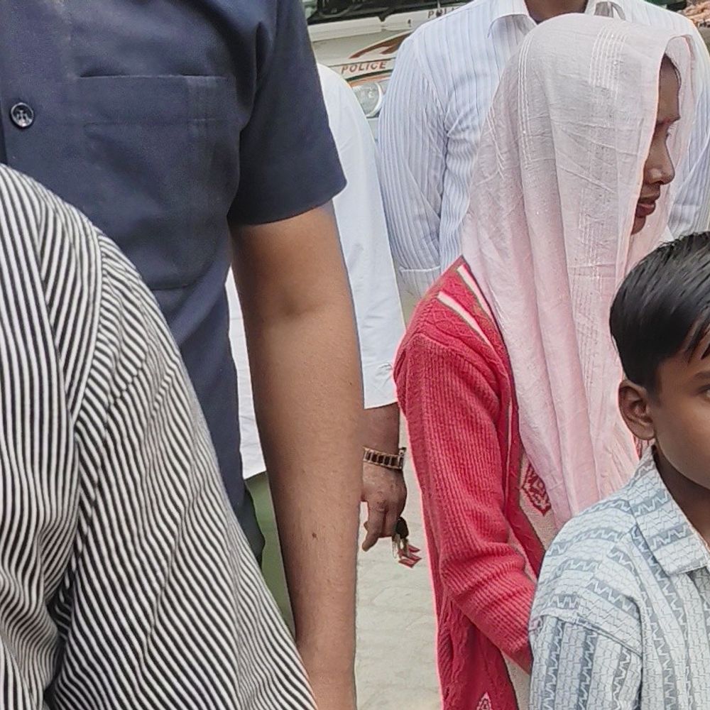 सहारनपुर में छात्र को पीटा:मां बोली- प्रधानाचार्य ने जातिसूचक शब्द कहे, छेड़छाड़ का प्रयास किया; एसएसपी से शिकायत