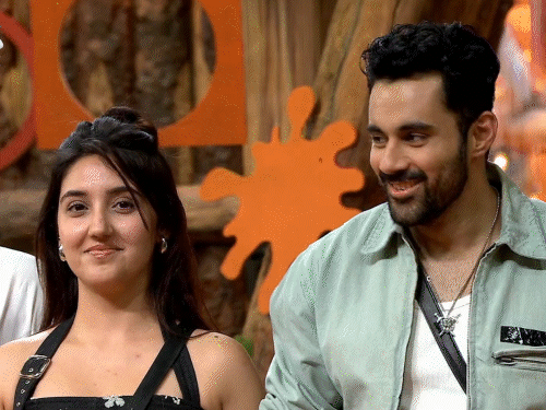 कुनिका ने अभिषेक-अशनूर के ऐज गैप पर किया कमेंट:बोलीं- दोनों के बीच उम्र का फासला मेरे और मेरे बेटे जितना है