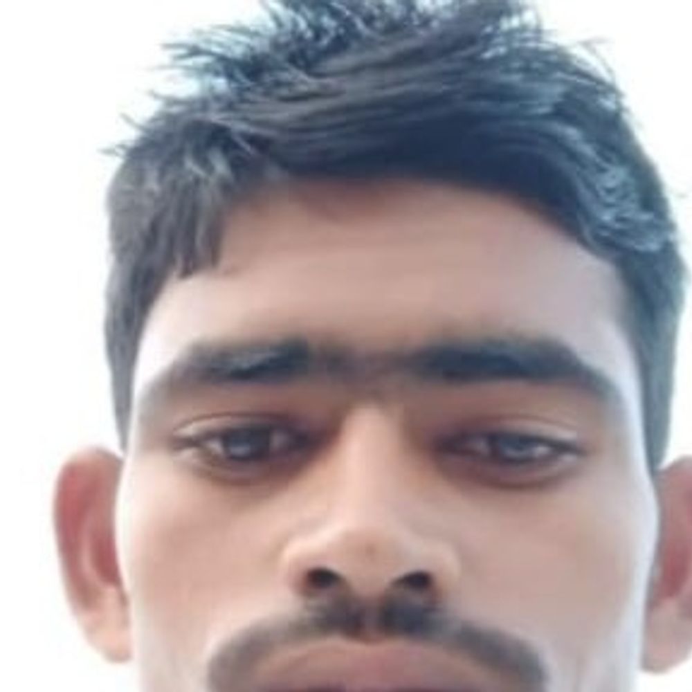 मैनपुरी में अज्ञात वाहन की टक्कर से युवक की मौत:मंडी जा रहे बाइक सवार ने मौके पर तोड़ा दम, पुलिस ने शव को पोस्टमार्टम के लिए भेजा