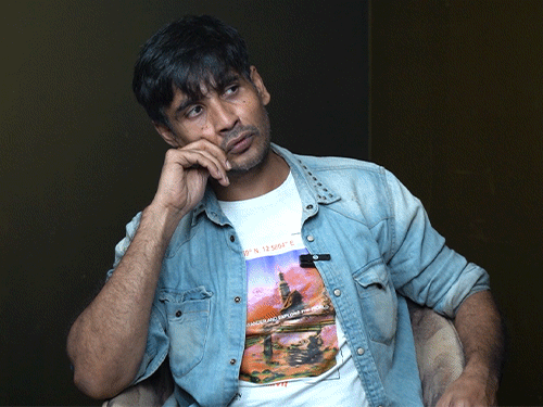 एनएसडी के लिए साउथ की बड़ी फिल्म का ऑफर ठुकराया:मिल्खा सिंह बनने की हुई थी कास्टिंग, शाहिदुर रहमान बोले- सपने बनते और टूटते हैं