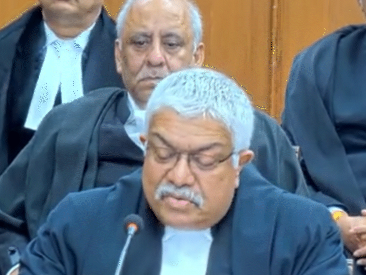 7 महीने में 3 ट्रांसफर...जस्टिस श्रीधरन का फेयरवेल:भावुक होकर बोले- जो आज साहिब-ए-मसनद हैं कल नहीं होंगे, किराएदार हैं, जाती मकान थोड़ी है