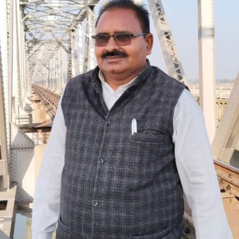 नाबालिग छात्रा से दुष्कर्म के दोषी टीचर को उम्रकैद:5.25 लाख का जुर्माना, कोर्ट ने कहा- गुरु-शिष्य का पवित्र रिश्ता, शिक्षक ने कलंकित किया