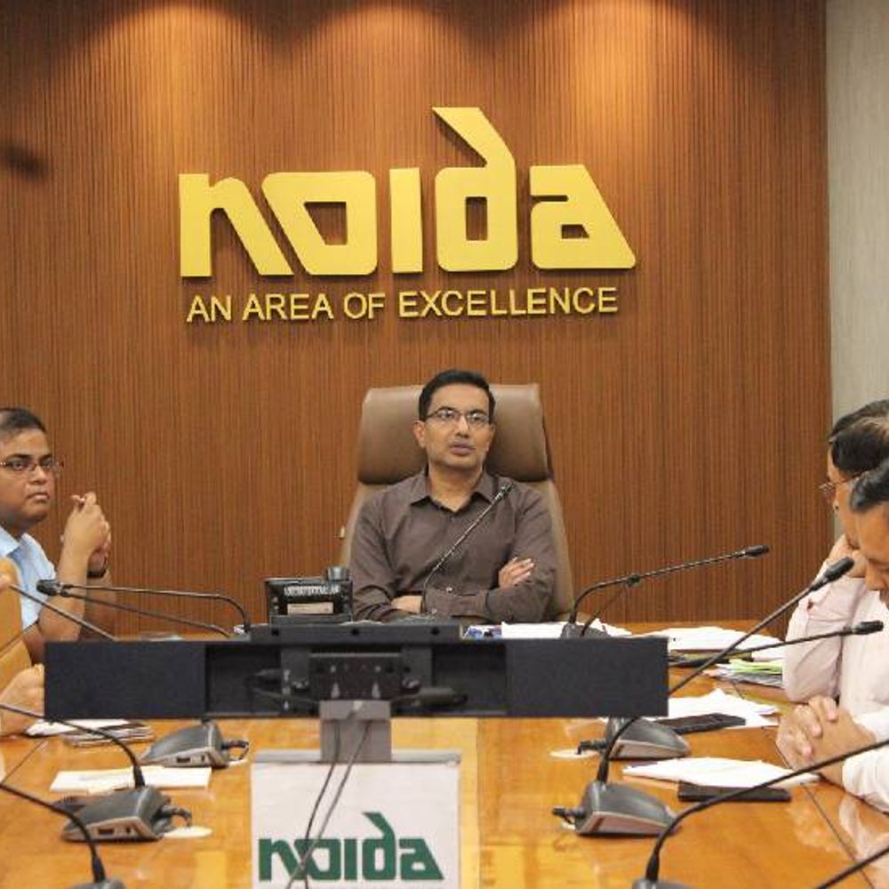 नोएडा का बनेगा अपना लॉजिस्टिक प्लान:समिति करेगी एजेंसी का चयन, 10 हजार फैक्ट्री को फायदा, स्मूद और जाम फ्री यातायात