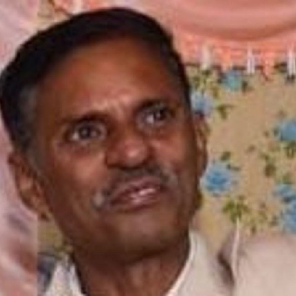 अज्ञात वाहन की टक्कर से किसान की मौत:देर रात खेत जाते समय हुआ हादसा, पुलिस जांच में जुटी