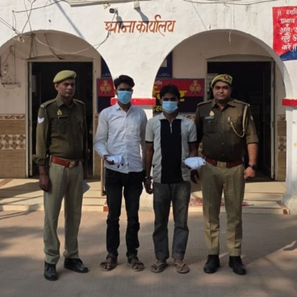 सहारनपुर में दो नशा तस्कर गिरफ्तार:70 लाख रुपये की स्मैक बरामद, बाइक सीज, ऑपरेशन सवेरा के तहत कार्रवाई