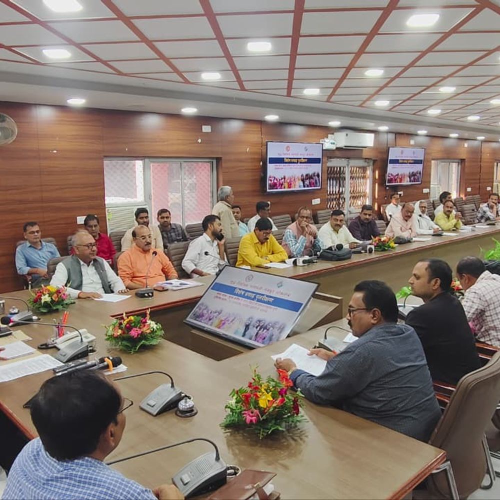 जौनपुर में 7 फरवरी को मतदाता सूची का अंतिम प्रकाशन:डीएम ने विशेष प्रगाढ़ पुनरीक्षण कार्यक्रम की जानकारी दी