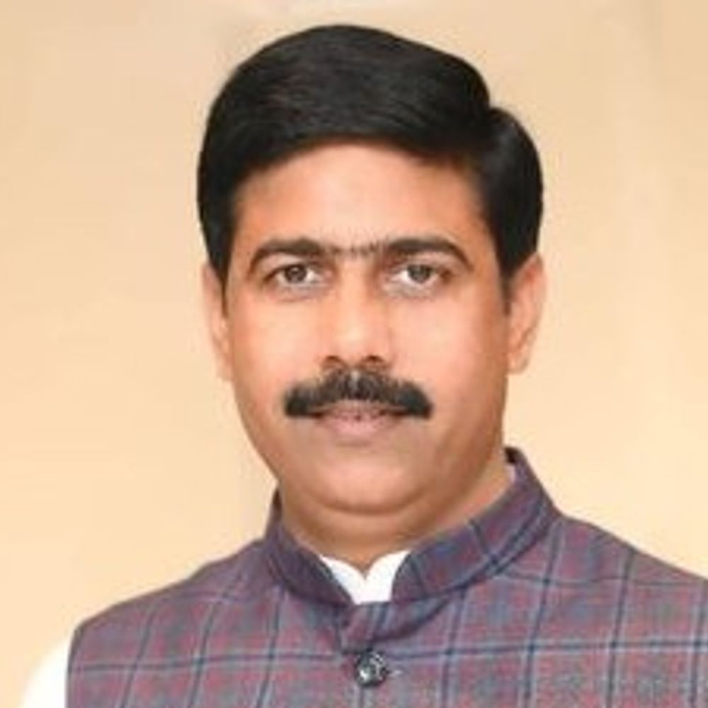 लखनऊ में कांग्रेस पार्षद मुकेश चौहान मेयर पर हमलावर:बोले ग्राउंड पर उतरी तो पता चला कूड़ा कलेक्शन की हकीकत, औपचारिकता नहीं करें कार्रवाई