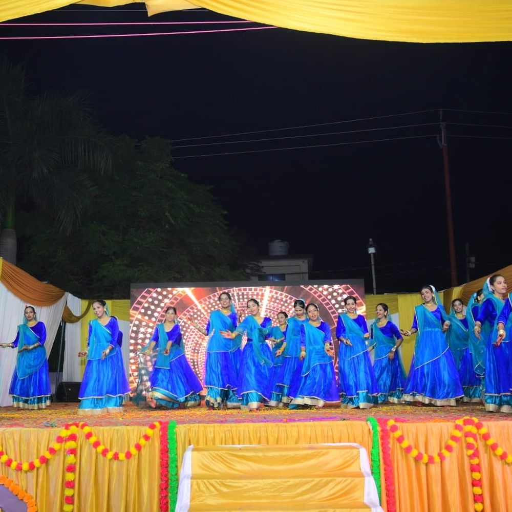 वरदान इंटरनेशनल अकादमी का वार्षिक समारोह धूमधाम से मना:'रामायण रिटोल्ड' थीम पर विरासत, कला और शिक्षा का संगम दिखा