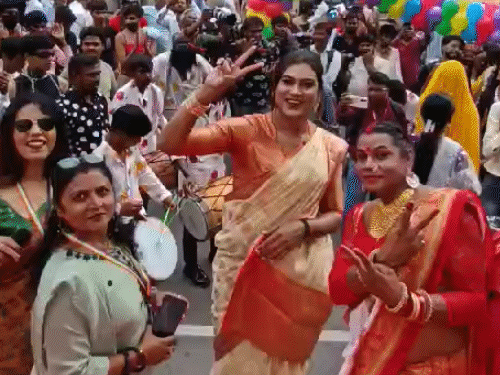 कानपुर की सड़कों पर आज सजकर निकलेंगे ट्रांसजेंडर:अपने बजट, शेल्टर होम बनवाने की सरकार से मांग करेंगे, 10 जिलों से 400 लोग आएंगे