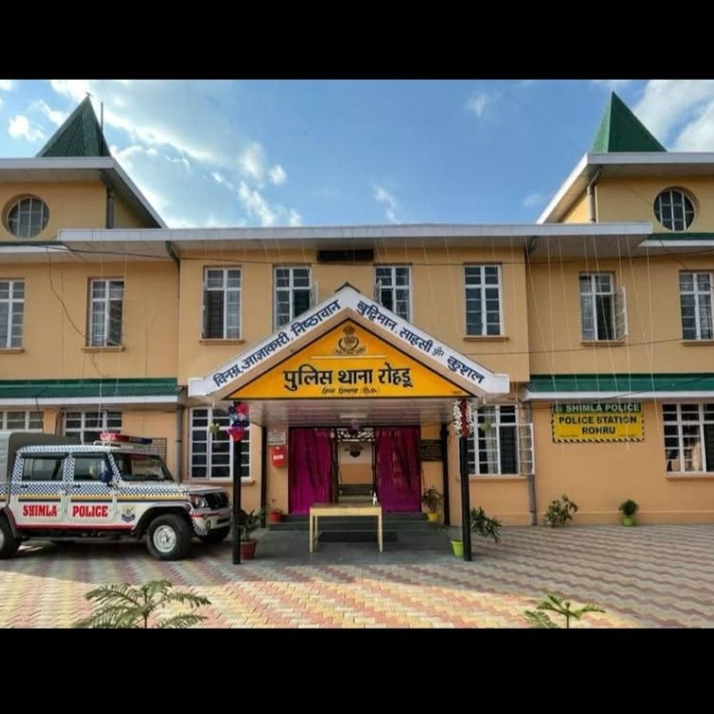 शिमला में शिकार करते वक्त युवक को लगी गोली:  बकरी चराने लगा था; गंभीर रूप से घायल, पुलिस ने 3 शिकारी गिरफ्तार – Shimla News