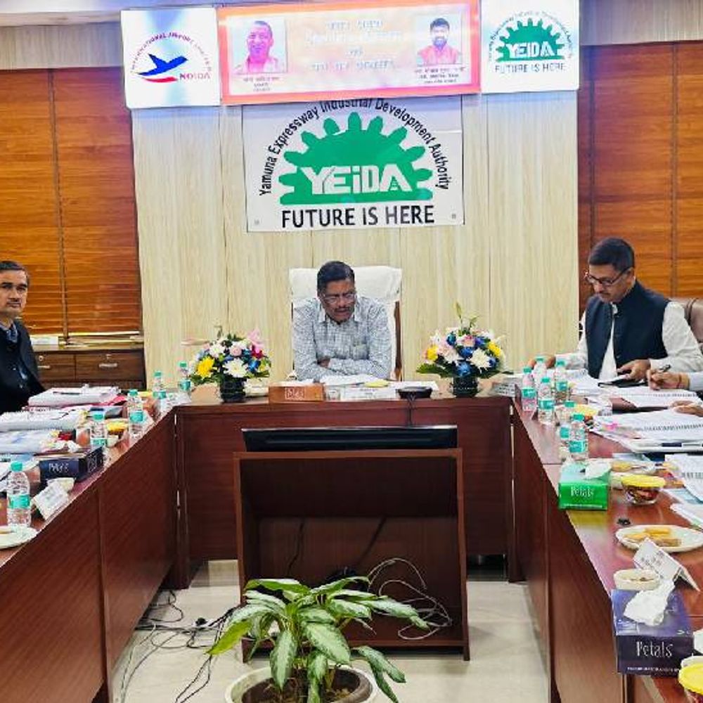 YEIDA क्षेत्र बनेगा देश का नया ट्रैक्टर निर्माण हब:New Holland को 100 एकड़ जमीन आवंटित, 5 हजार करोड़ का निवेश, 4 हजार रोजगार