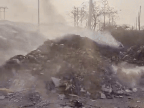 फिर 350 पार हुआ मेरठ का AQI:स्माॅग और धुंध के कारण बढ़ रही आंखों में जलन की समस्या