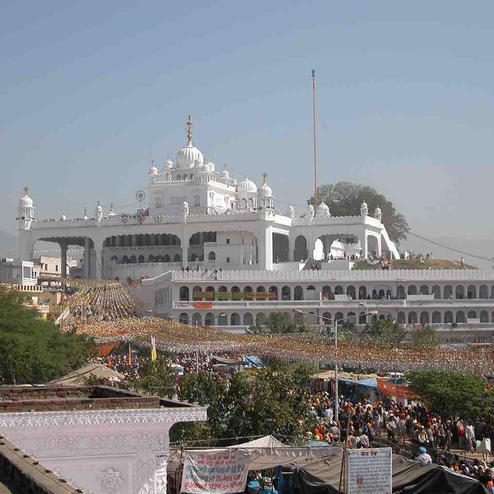 आनंदपुर साहिब बनेगा व्हाइट सिटी:  शिक्षा मंत्री बैंस ने की पहल, शहर को सफेद रंग से सजाने का अभियान शुरू – Ropar (Rupnagar) News