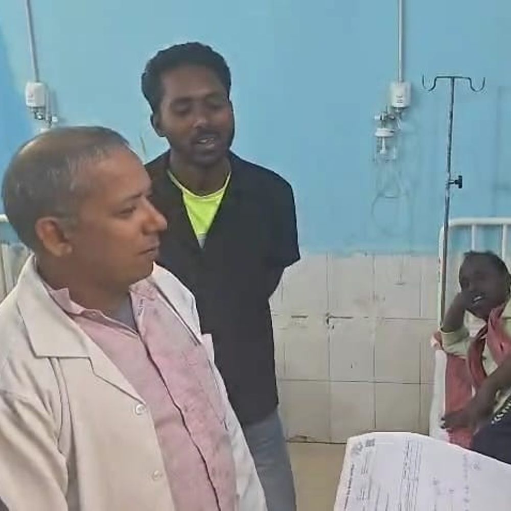 बारुण गांव में व्यक्ति को सांप ने काटा:  परिजनों ने बेलदौर PHC पहुंचाया, इलाज जारी – Khagaria News