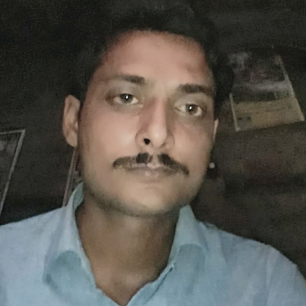 सीतापुर में अज्ञात वाहन ने बाइक सवार को कुचला, मौत:महोली-बड़ागांव रोड पर हादसा, युवक सीतापुर जा रहा था