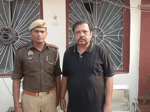 गोरखपुर में NASA के नाम पर जालसाजी करने वाला अरेस्ट:ठेकेदार को लालच देकर हड़प लिए 80 लाख रुपये, लखनऊ पुलिस ने रखा था 10 हजार इनाम