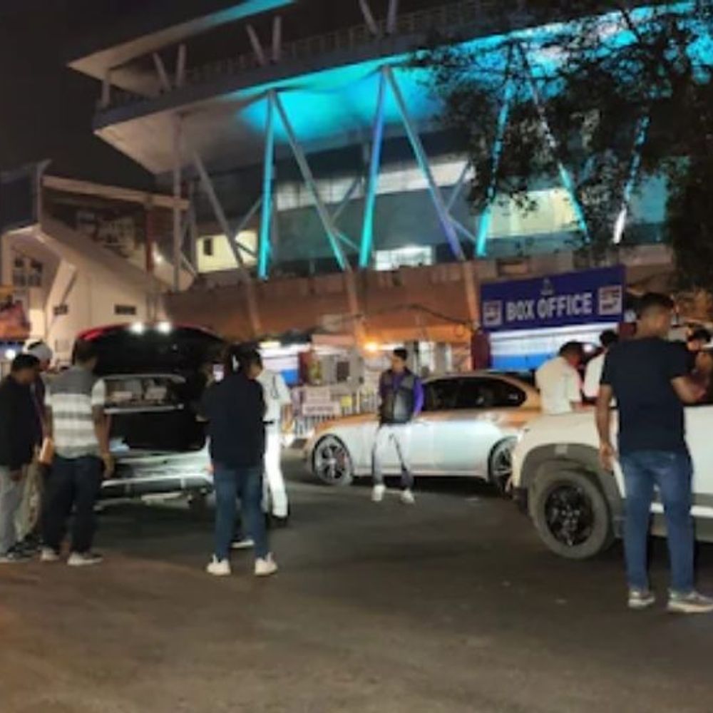 दिल्ली धमाके के बाद कोलकाता में सुरक्षा बढ़ी:ईडन गार्डन्स में पुलिसकर्मी बढ़ाए गए; 14 नवंबर को पहला टेस्ट मैच