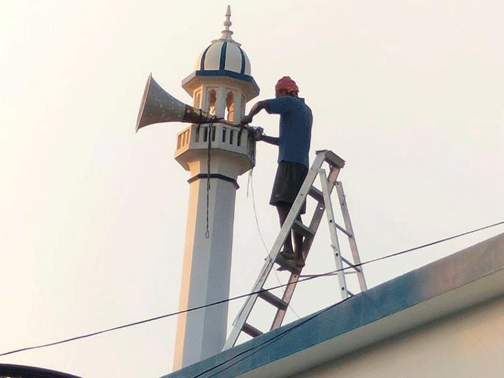 आजमगढ़ में 3 दिन में उतारे गए 1310 लाउडस्पीकर:शासन और सुप्रीम कोर्ट के निर्देश पर चला अभियान देवगांव और मुबारकपुर में उतरे सबसे अधिक स्पीकर