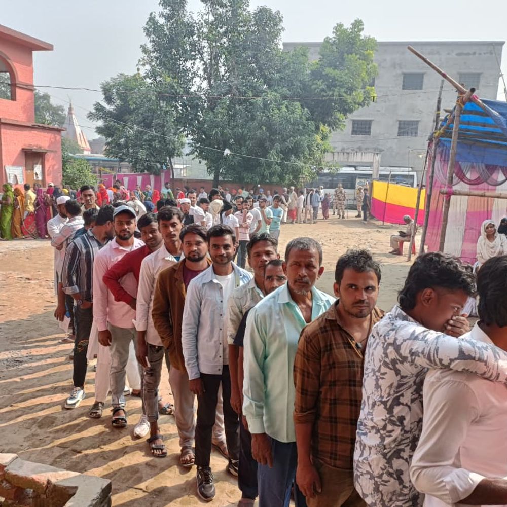 समर्थकों में कभी उत्साह तो कभी दिखाई दी उदासी