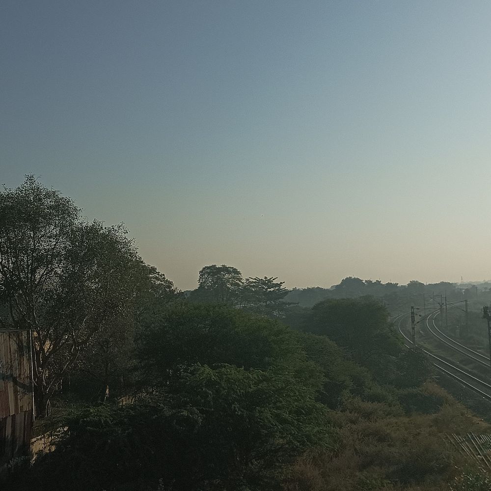 सीहोर में एक सप्ताह से ठंड का असर जारी:न्यूनतम तापमान 10, अधिकतम 27 डिग्री सेल्सियस दर्ज